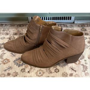 Lucky Brand Zavrina Bootie Zip Up Ankle Boot Stacked Block Heel Brown Size 9/39